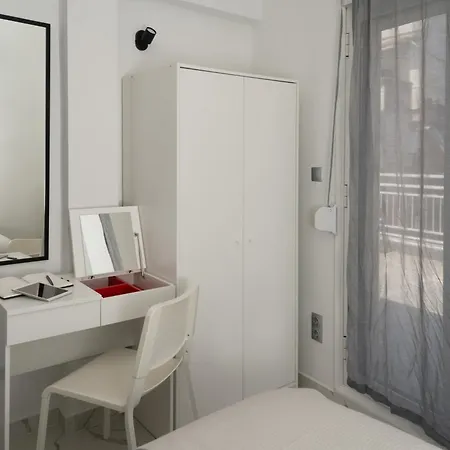 Threefold Living Thessaloniki Lägenhet