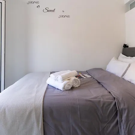 Threefold Living Thessaloniki * 塞萨洛尼基
